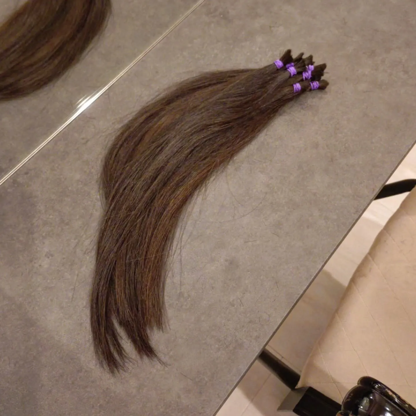 ヘアドネーションのカットをさせていただきました。